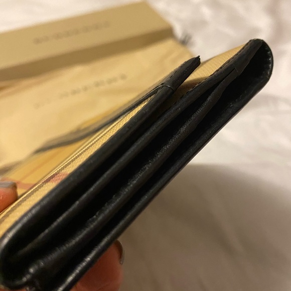 Burberry long Wallet - Picture 14 of 16